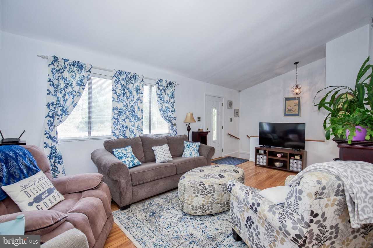 388 Monument Dr - Photo 6 of 21