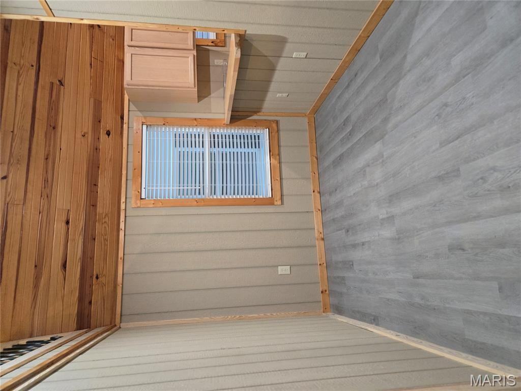 17810 S Ridge Dr - Photo 3 of 3