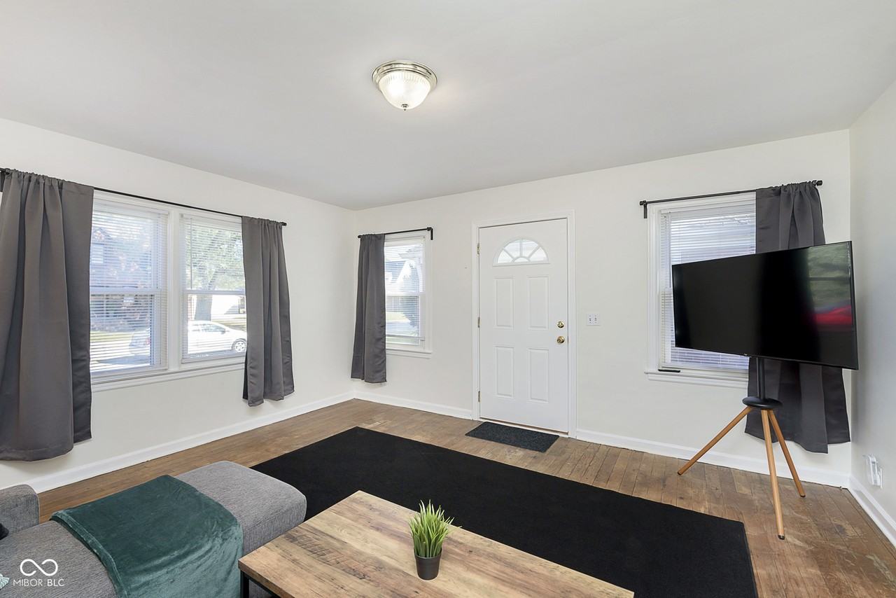 1614 Cord Street - Photo 5 of 25