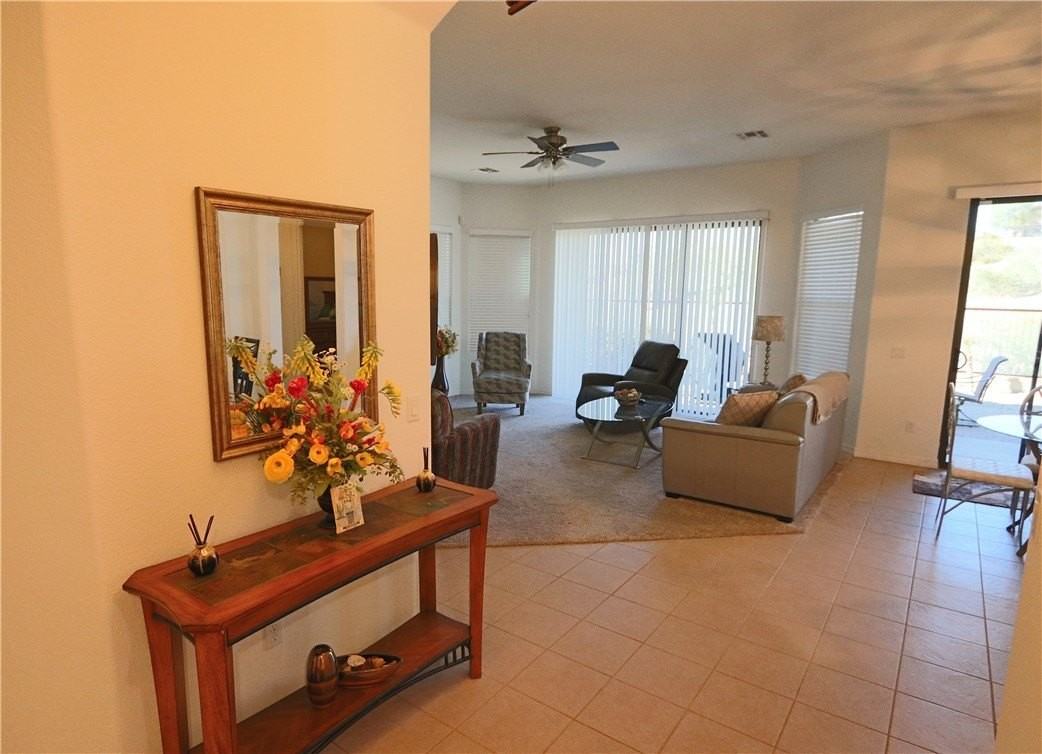 2885 Esmerelda Dr - Photo 5 of 29