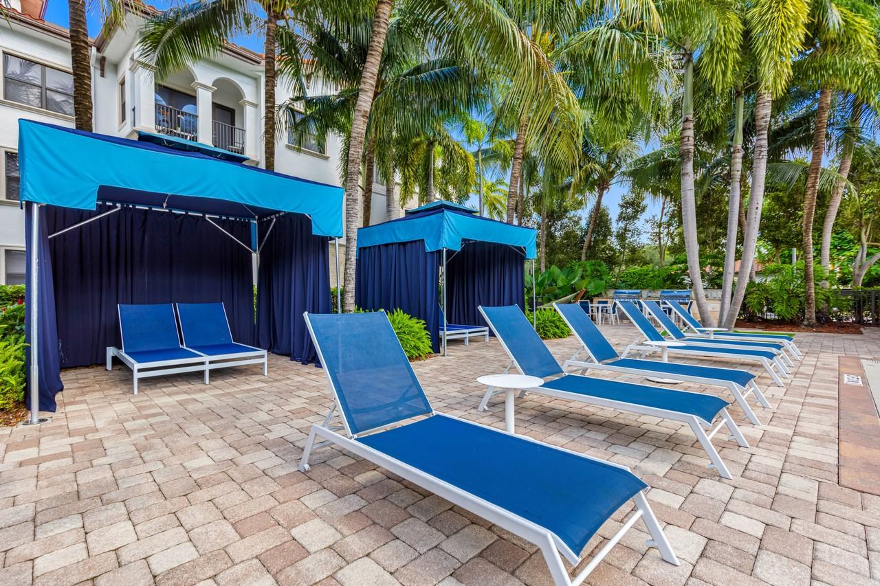 Miramar Park Apartments - Photo 6 of 34