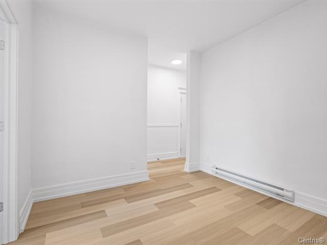 634 Rue Hickson - Photo 5 of 17