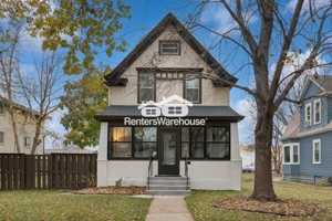 featured image of 3220 Minnehaha Ave #1