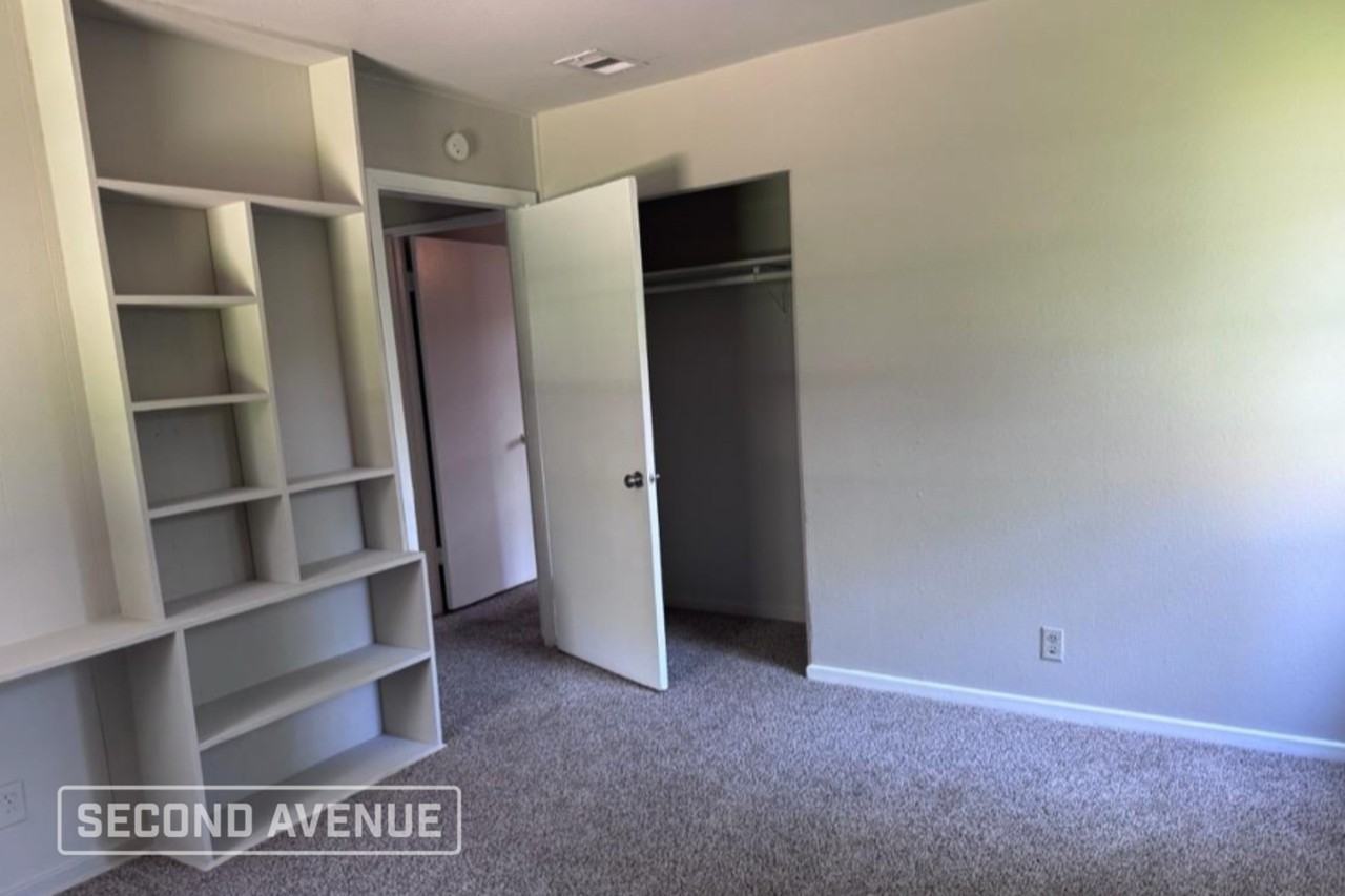 5458 N Crooked Creek Dr - Photo 6 of 14
