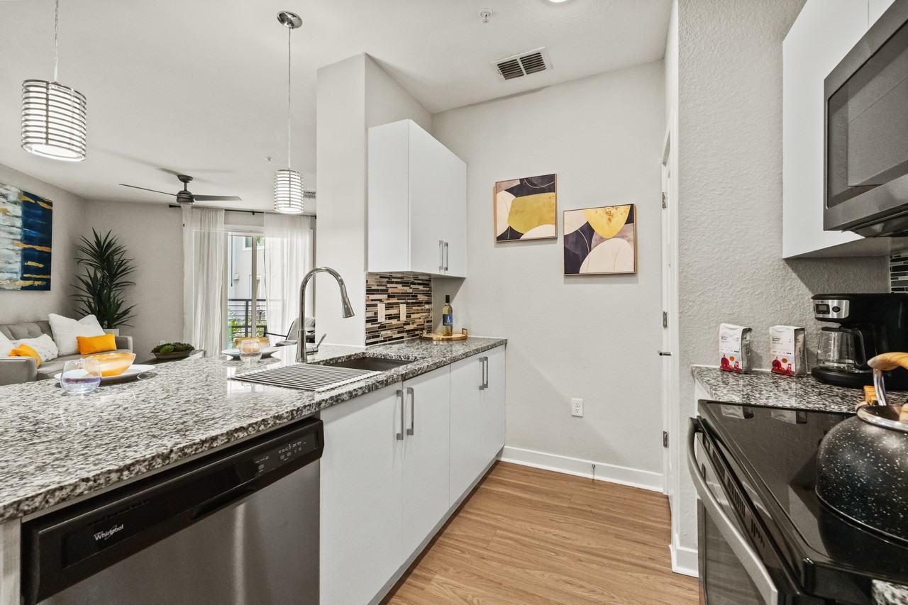 Ancora - Photo 7 of 50