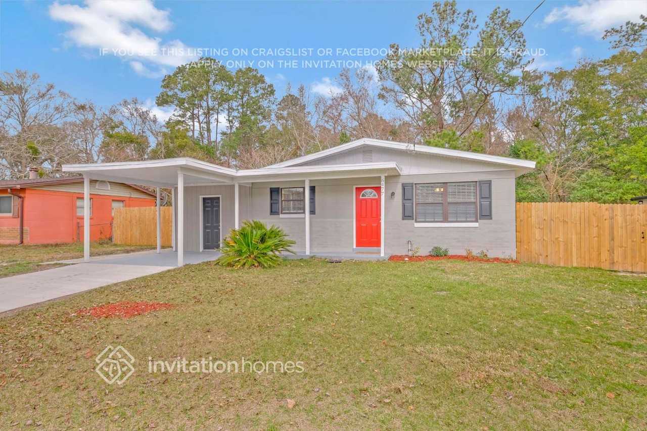 6477 Cooper Ln - Photo 3 of 25