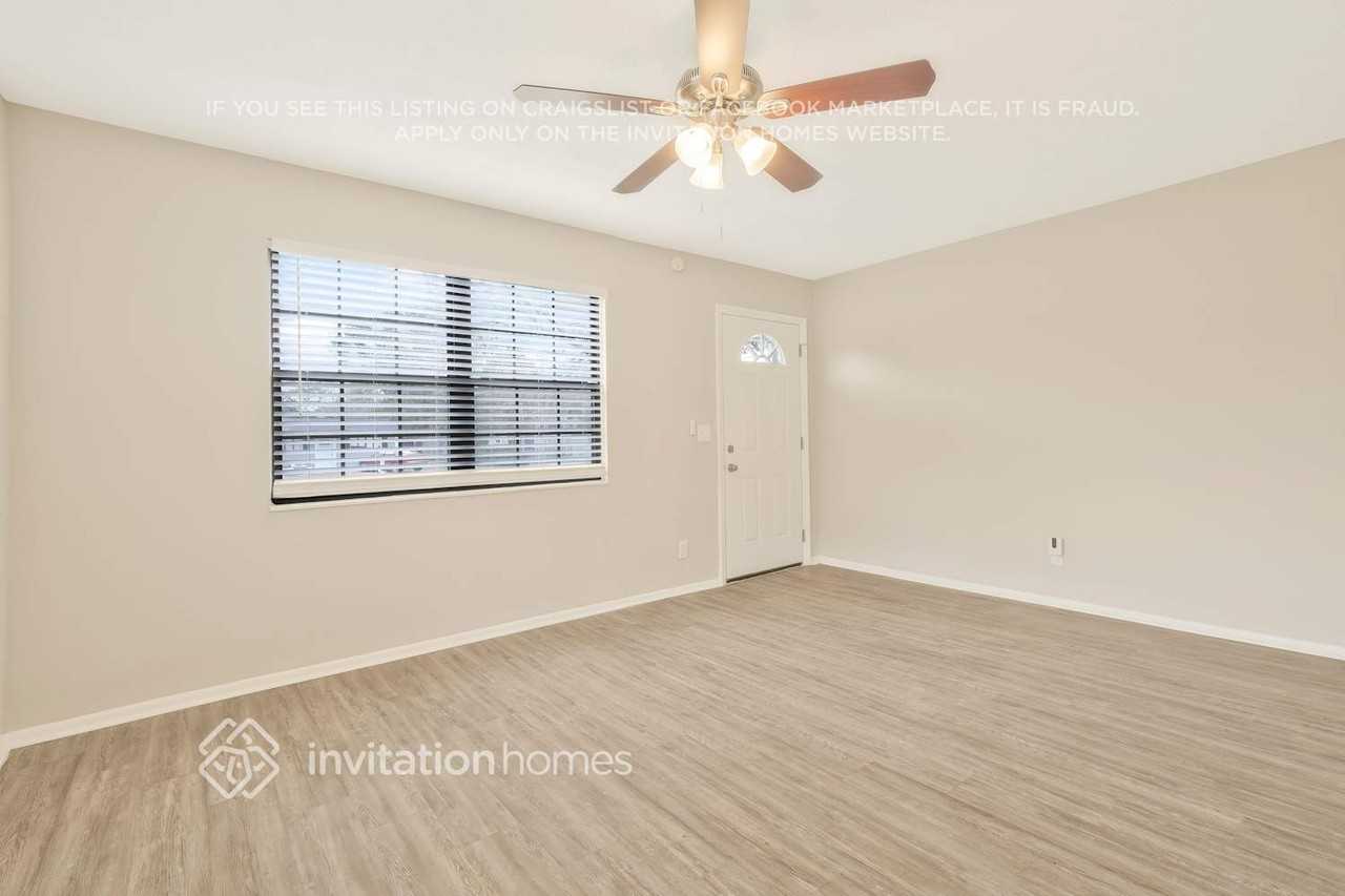 6477 Cooper Ln - Photo 5 of 25