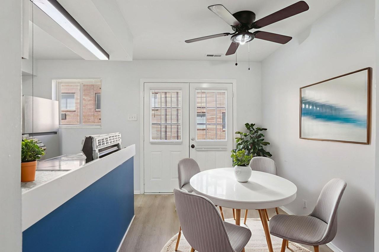 Avion Place - Photo 4 of 48