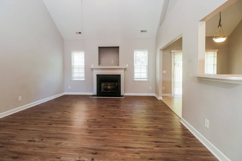 4215 Sebring Ct Sw - Photo 5 of 17