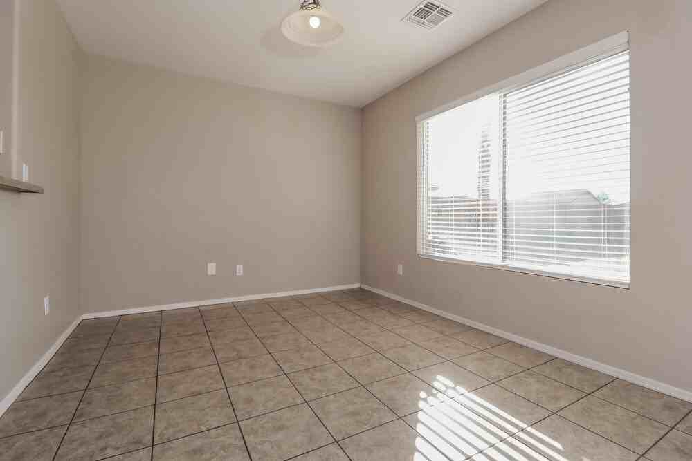 22553 Desert Bloom Street - Photo 7 of 17