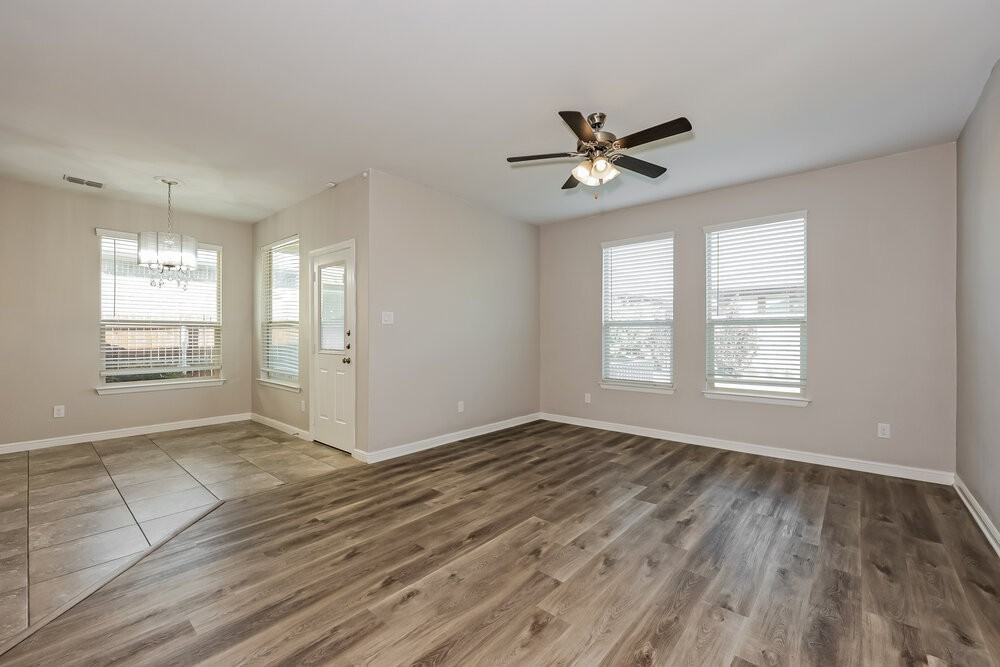 9132 Golden Hollow Ln - Photo 3 of 16