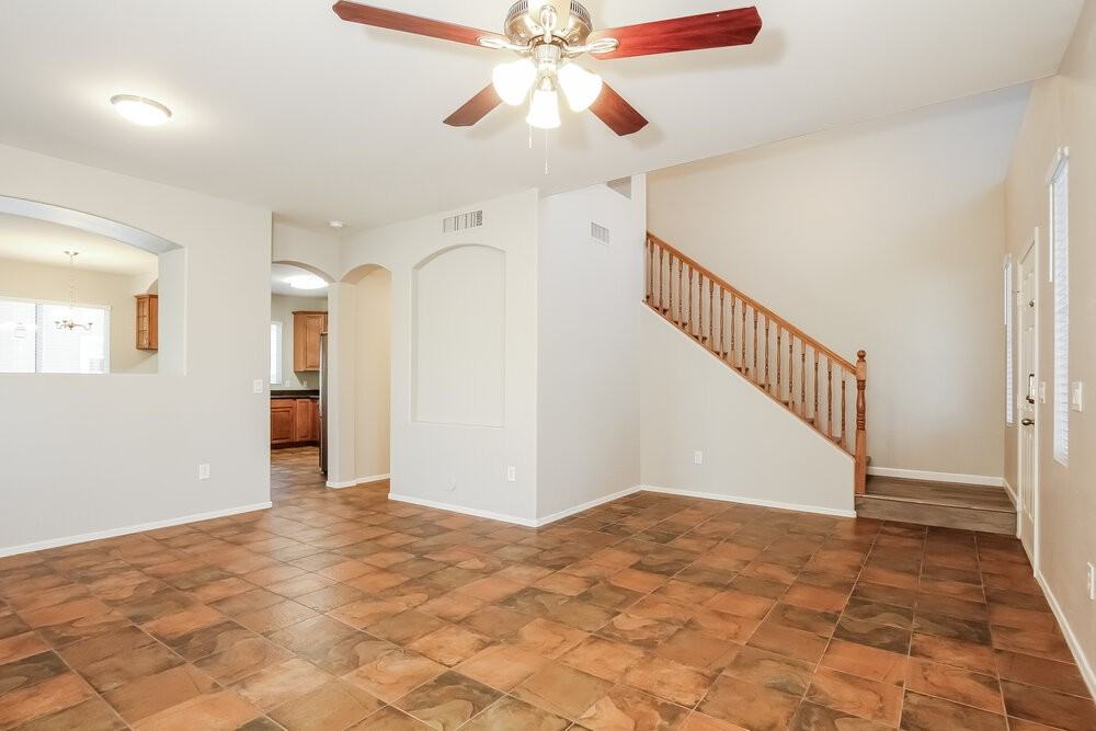 34929 N 30th Dr - Photo 4 of 17