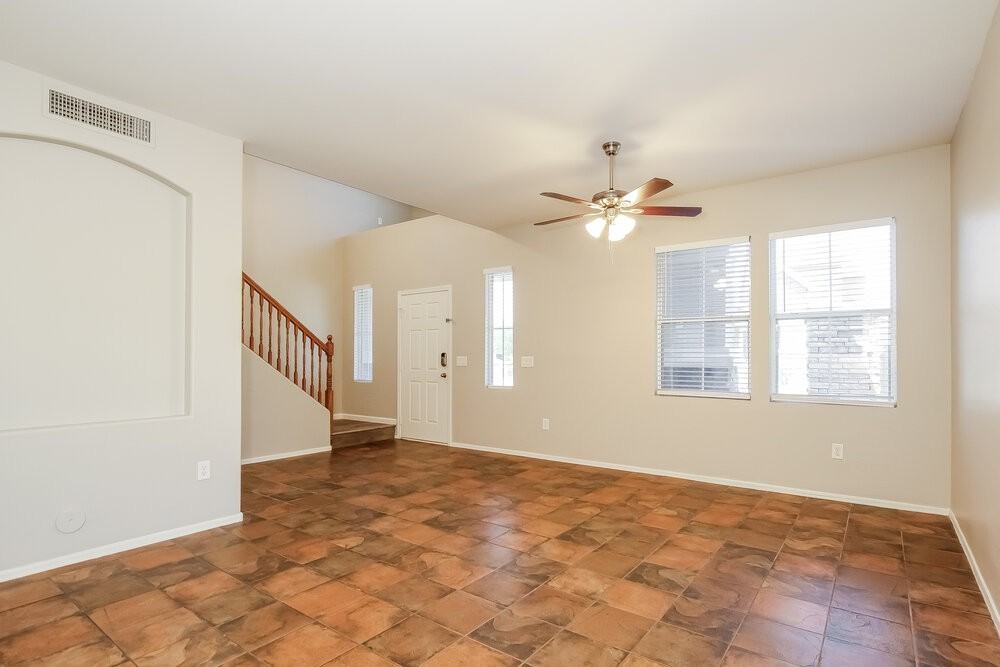 34929 N 30th Dr - Photo 5 of 17