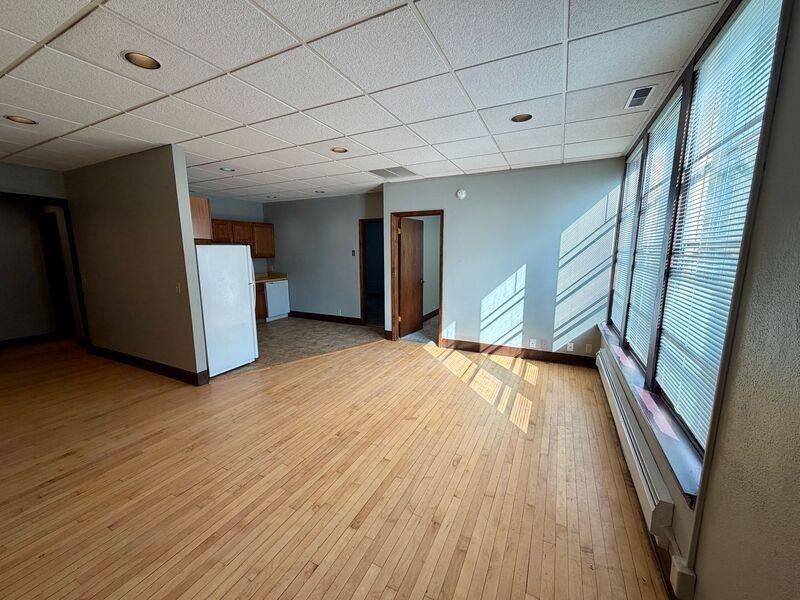 5402 South 77th Street #5 - Photo 4 of 11