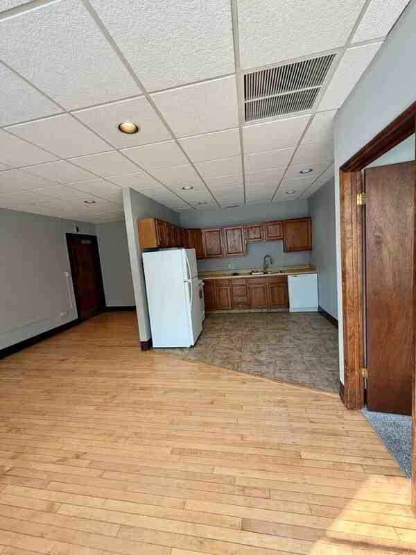 5402 South 77th Street #5 - Photo 6 of 11