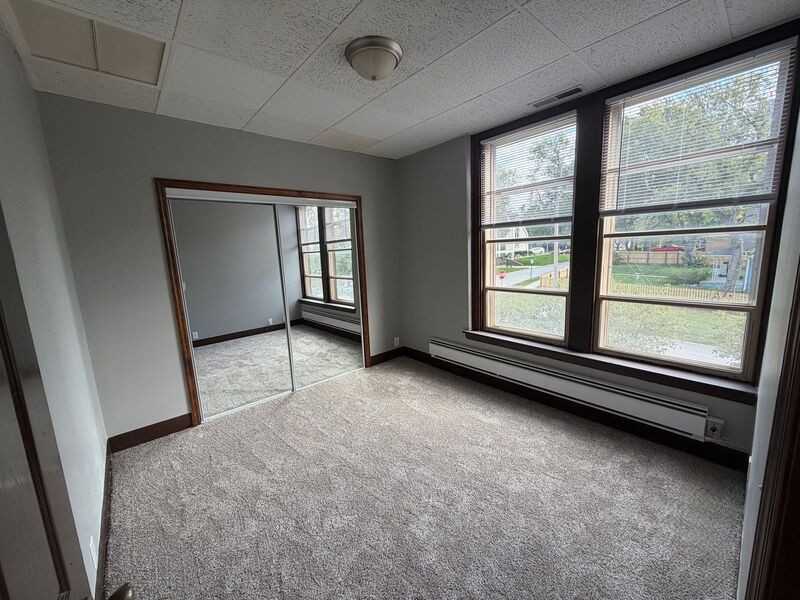 5402 South 77th Street #5 - Photo 7 of 11