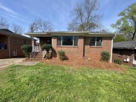 1536 18th Pl Sw - Photo 1 of 1
