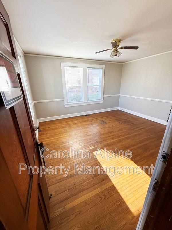 107 Elm St - Photo 5 of 9