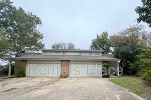 featured image of 6003 S Marion Ave