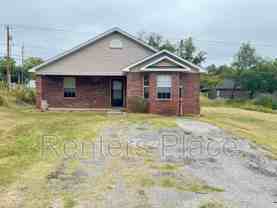 713 N Main St - Photo 1 of 1