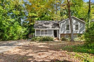 305 Golf Course Dr - Photo 1 of 1