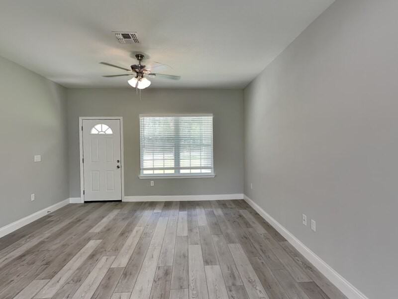 2555 W Royal Palm Dr - Photo 5 of 12