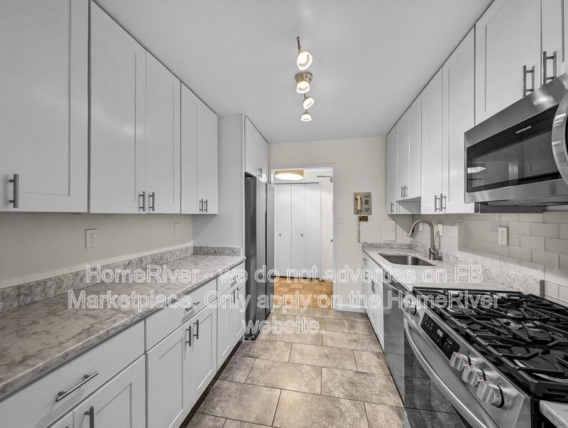 2939 Van Ness St Nw #402 - Photo 6 of 20