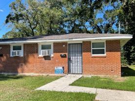 1935 Fairchild St - Photo 1 of 1