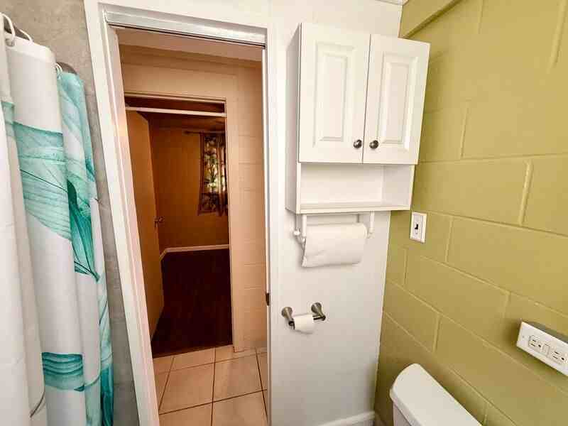 1347 Palolo Ave - Photo 6 of 19