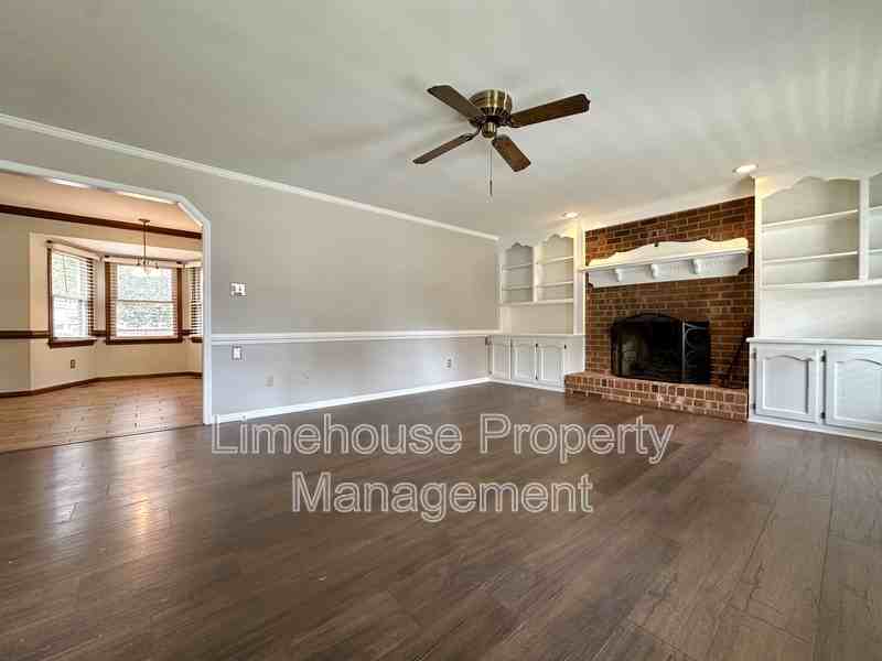 4033 Kalona Road - Photo 3 of 23