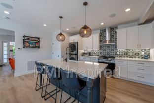 1100 Langford St - Photo 1 of 1