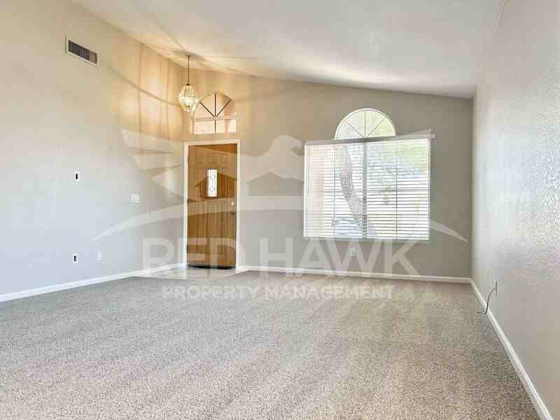 437 W San Angelo St - Photo 3 of 21