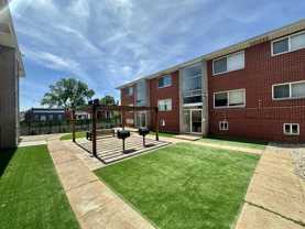 6265 Gravois Ave - Photo 1 of 1