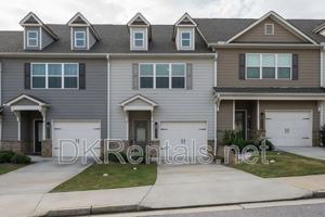 featured image of 3697 Acorn Dr