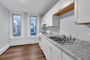 featured image of 425 Porter Avenue #402