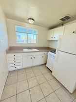 240 W Sahuaro St - Photo 1 of 1