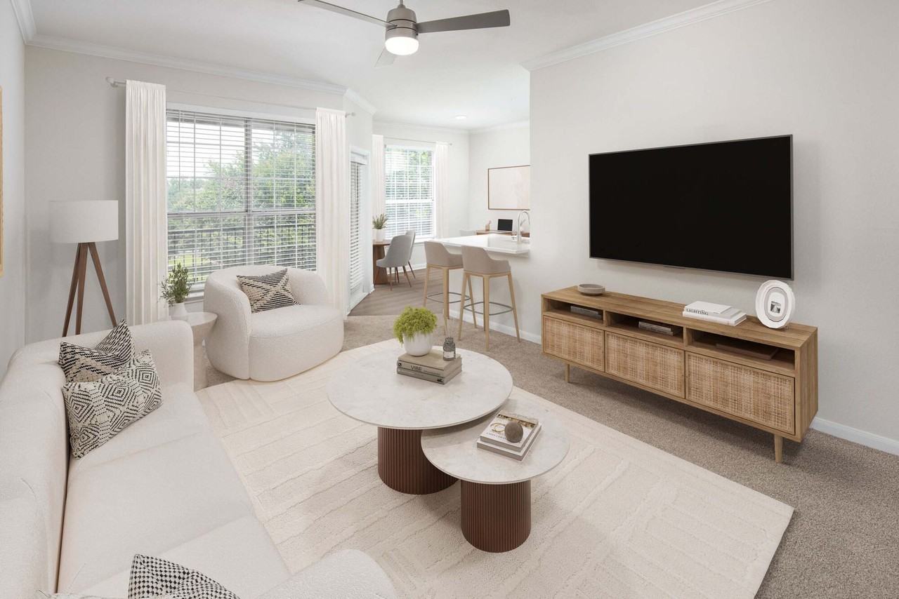 Camden Centreport - Photo 3 of 39