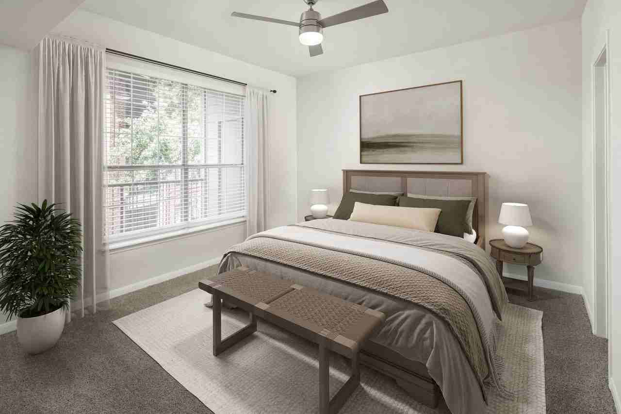 Camden Centreport - Photo 5 of 39