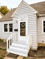 811 E 6th Street - Photo 1 of 1