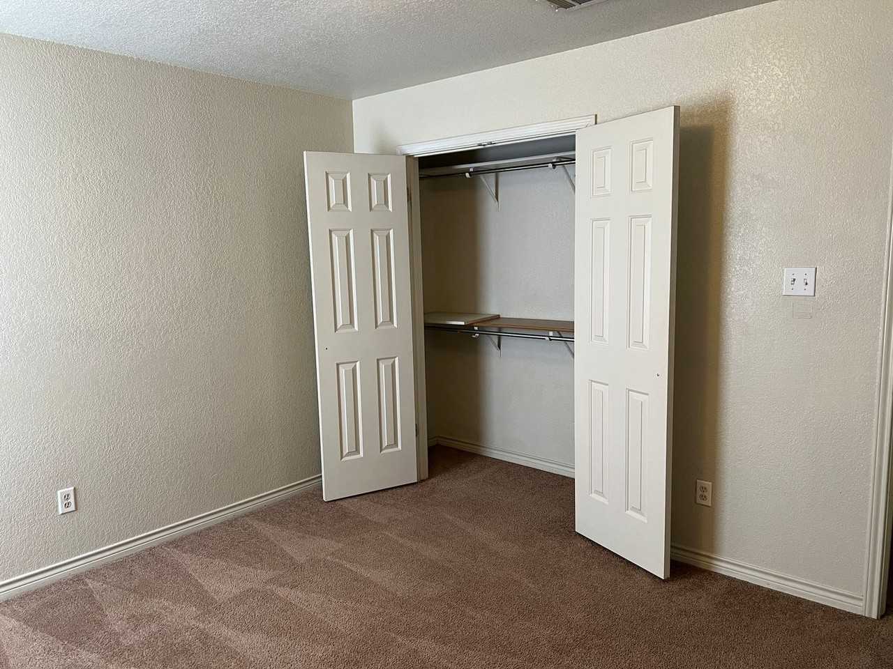 2517 Schwald Rd - Photo 7 of 10