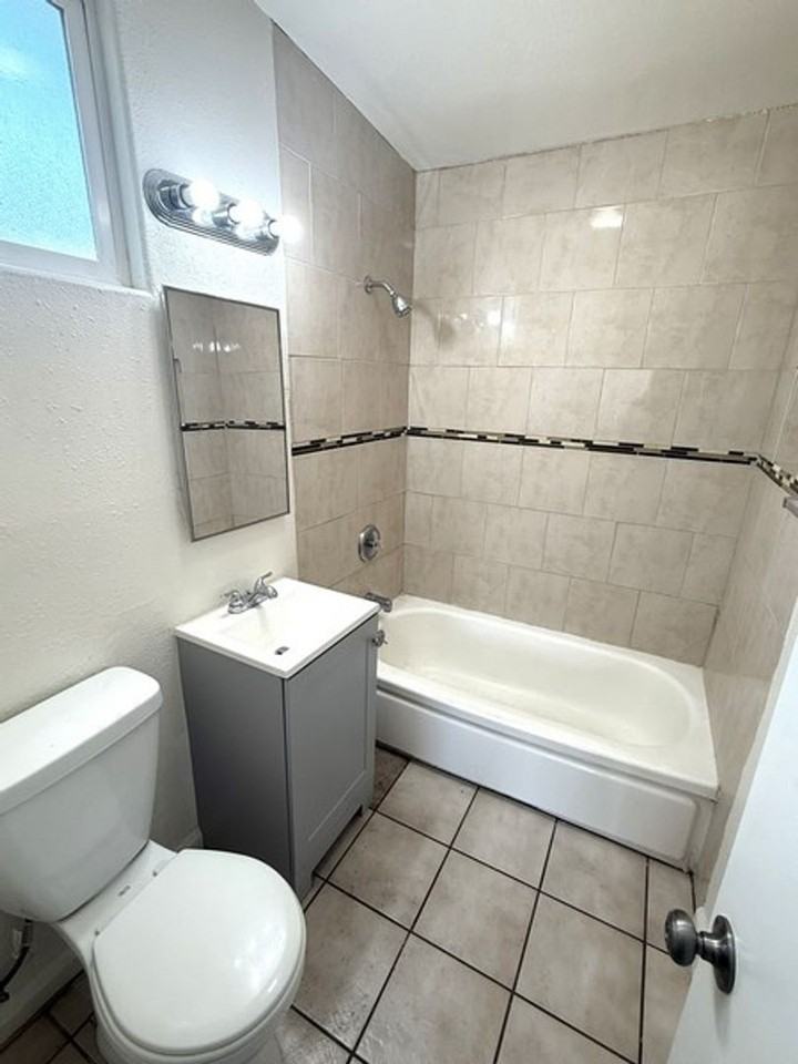 4522 11th Street #4518E - Photo 5 of 5
