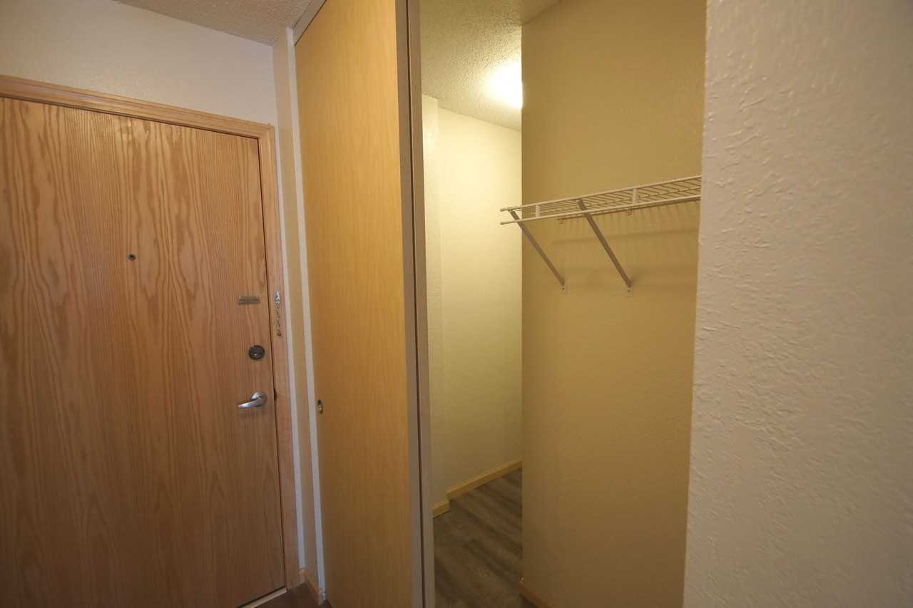 Larpenteur Estates 1280, LLC - Photo 6 of 23