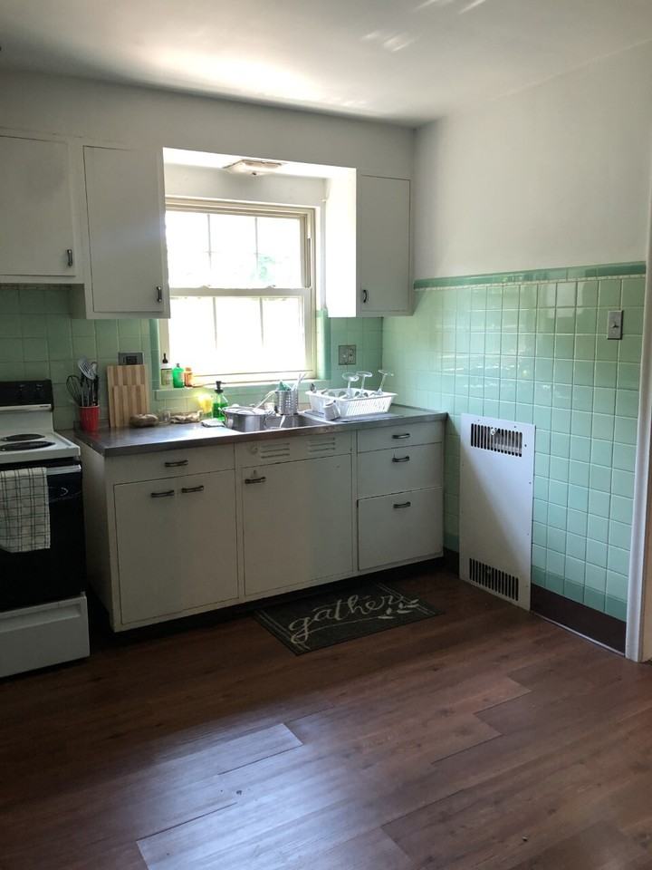 130 Brady Circle East - Photo 4 of 20