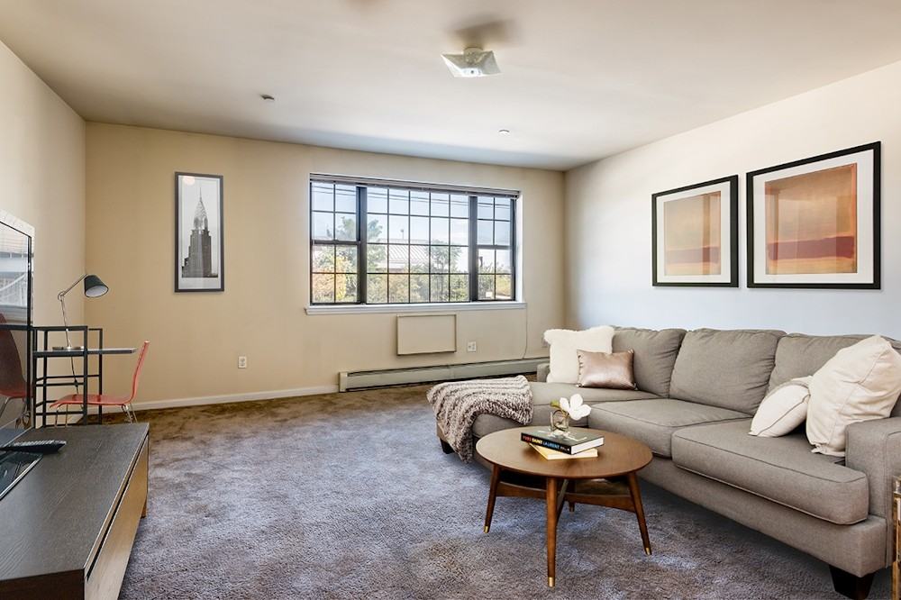 Bergen Gardens - Photo 3 of 13