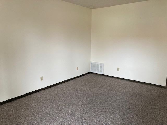 1802 W 38th St - Photo 2 of 7