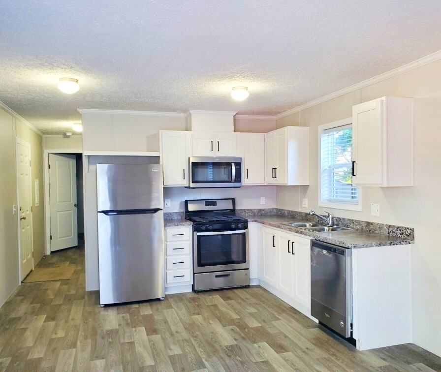 Maple Knoll Mobile Home Park - Photo 2 of 30