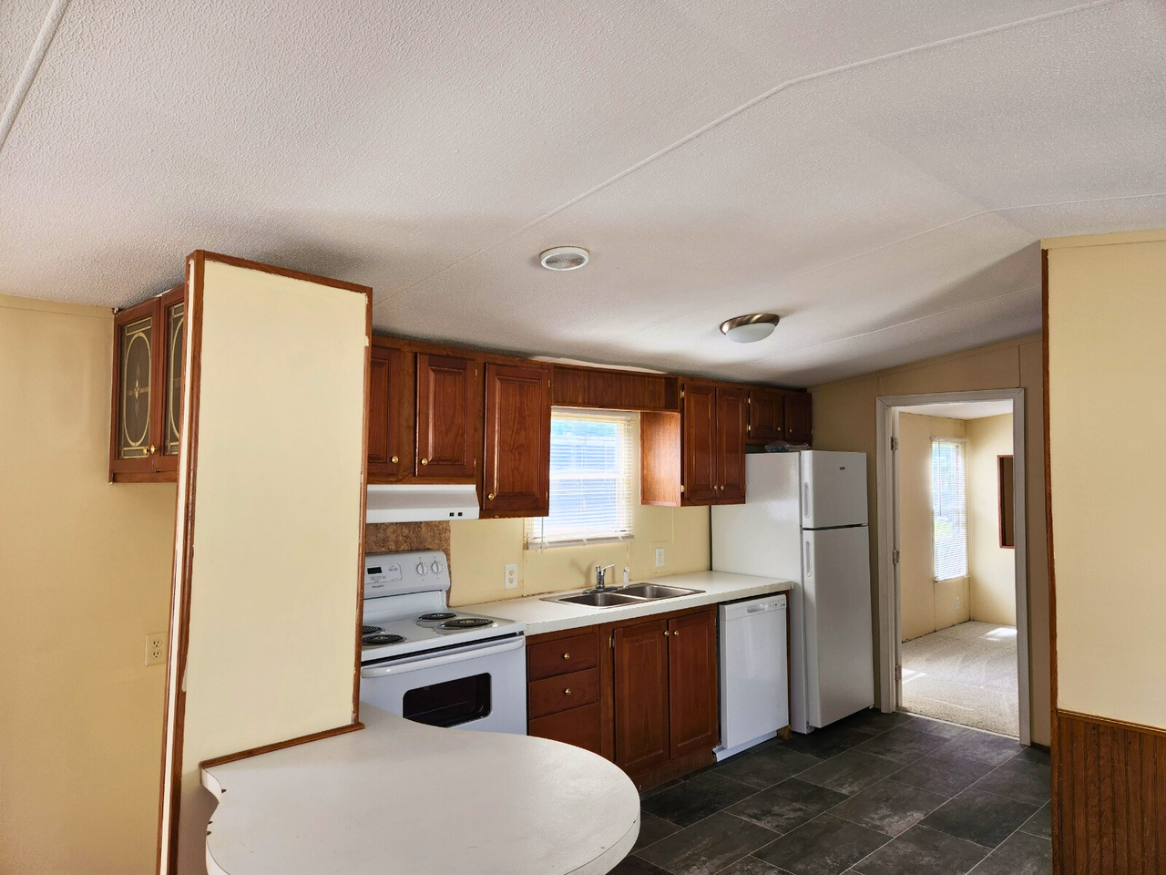 Maple Knoll Mobile Home Park - Photo 7 of 30