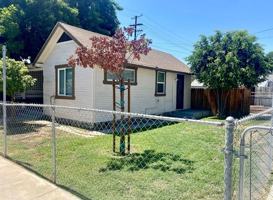 featured image of 301 W C St