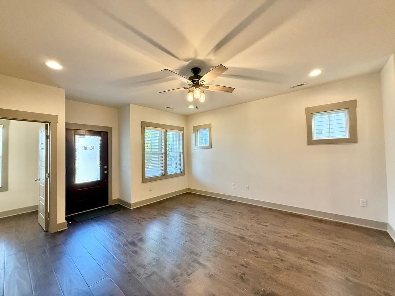 1529 Rhodeschool Dr - Photo 3 of 38