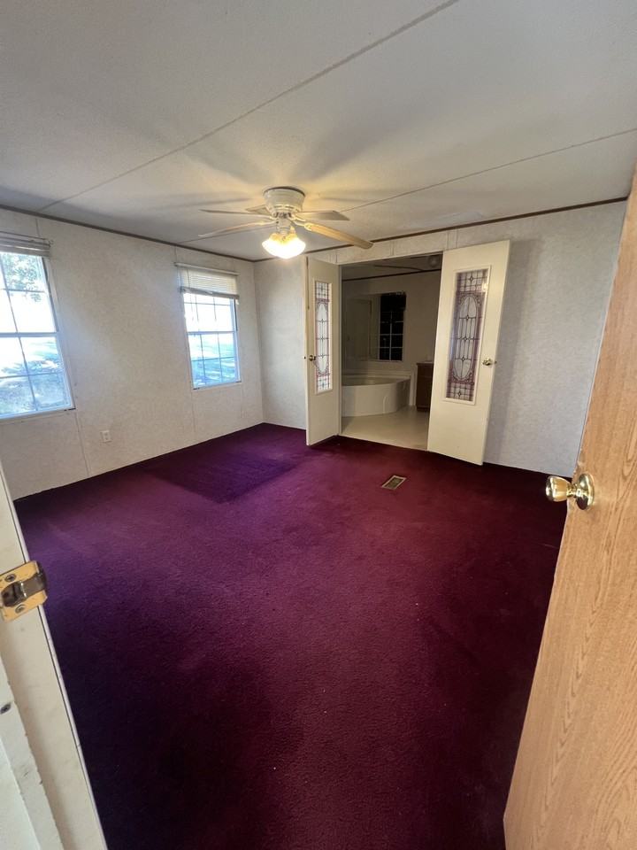 Friendship Cross Street - Photo 3 of 9